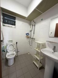 Blk 293D Skypeak @ Bukit Batok (Bukit Batok), HDB 3 Rooms #535468431